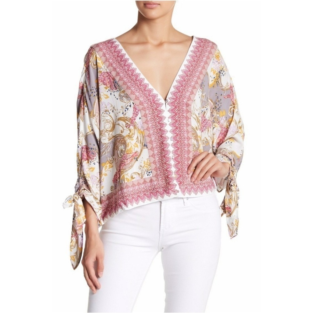FREE PEOPLE Catch Me If You Can Top‎ Blouse Boho Floral Tie Sleeves Pink Small